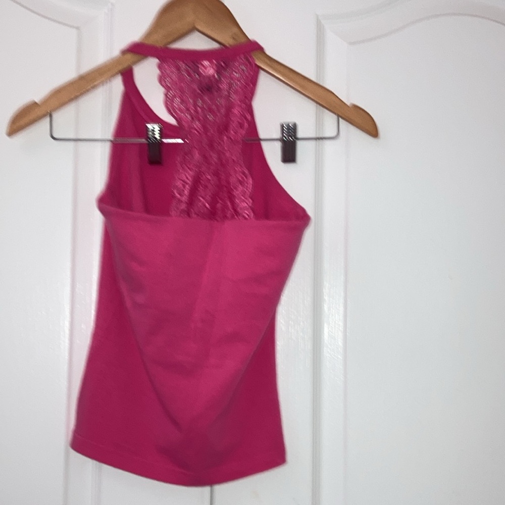 Pink Tank top withstrap design - Picture 2 of 2